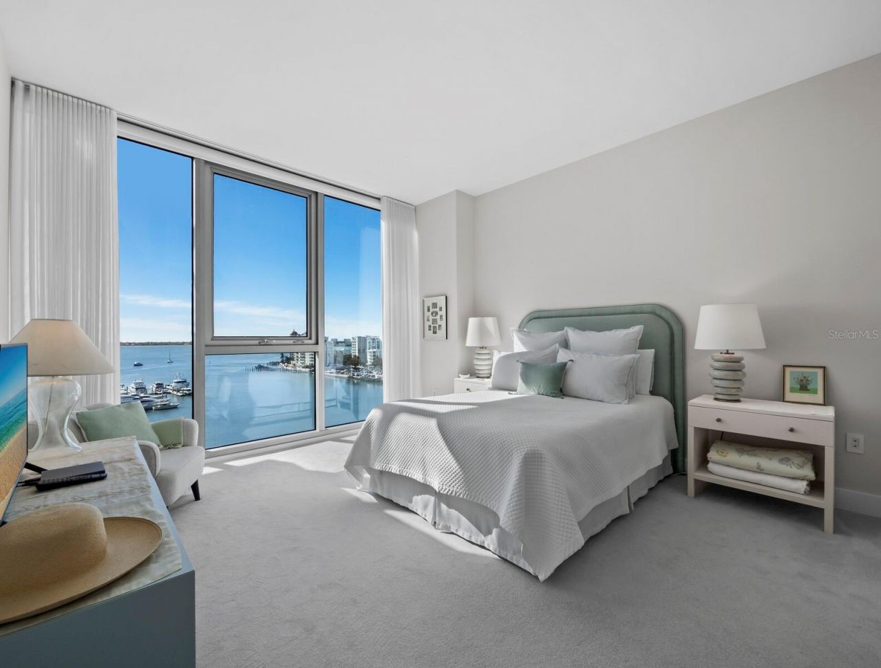 1155 N Gulfstream Avenue, Unit 906, Sarasota, FL 34236 Photo