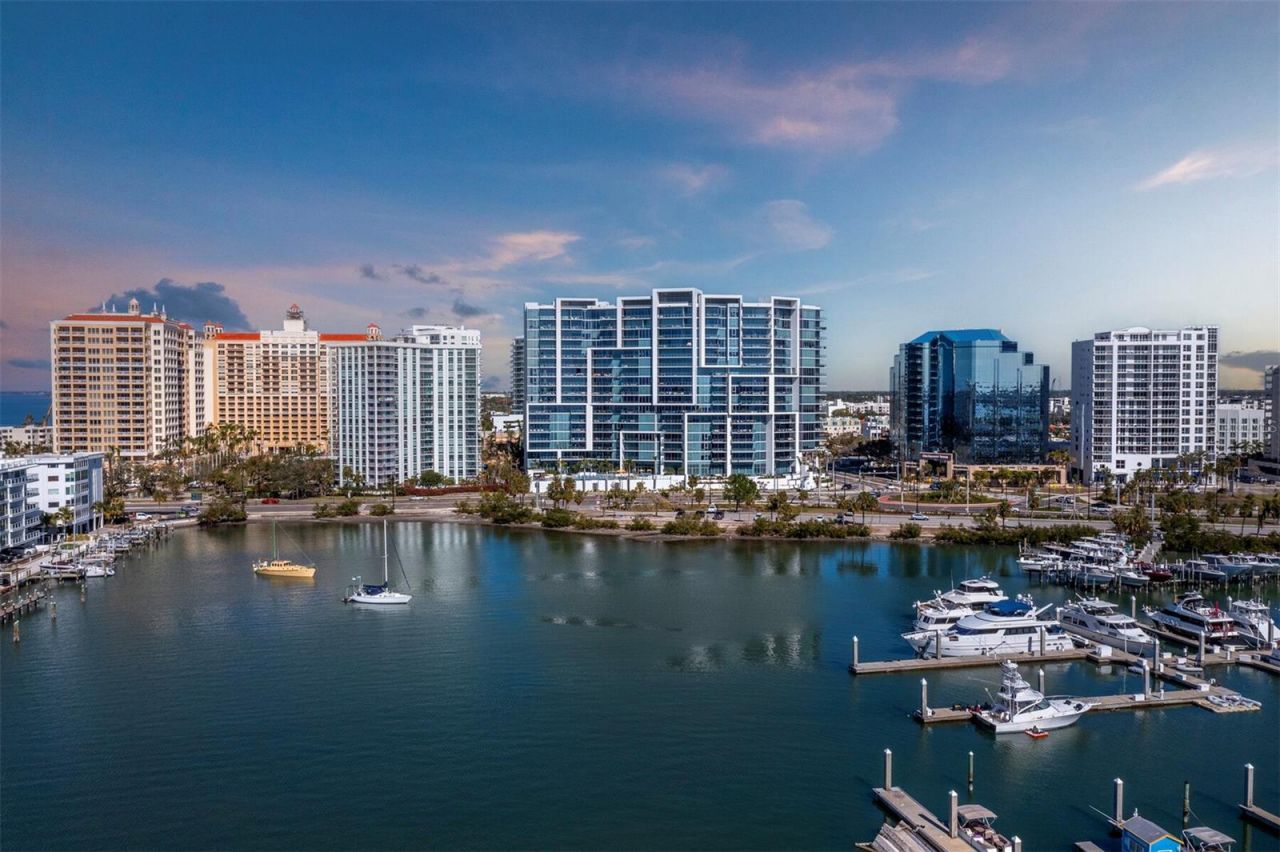 1155 N Gulfstream Avenue, Unit 906, Sarasota, FL 34236 Photo