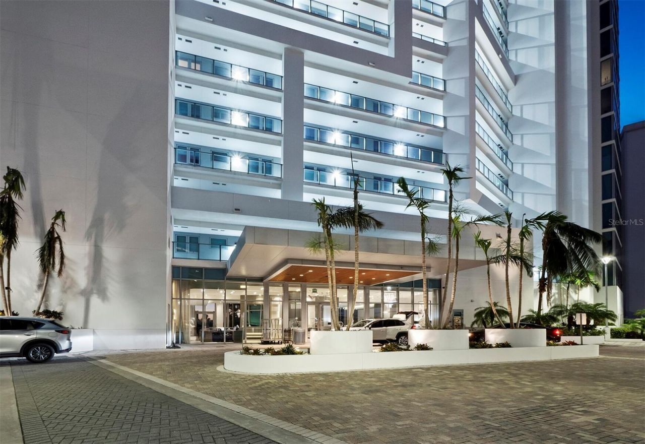 1155 N Gulfstream Avenue, Unit 906, Sarasota, FL 34236 Photo