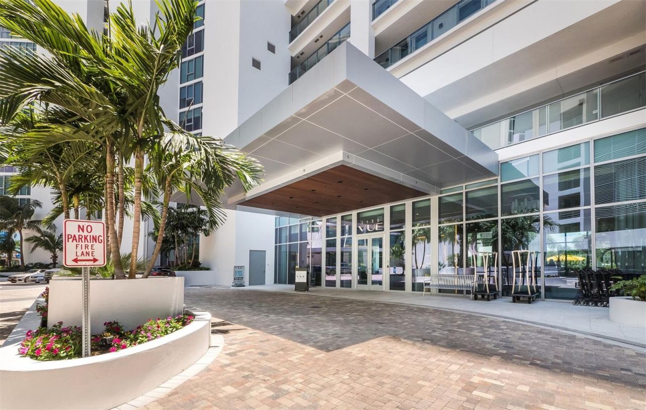 1155 N Gulfstream Avenue, Unit 906, Sarasota, FL 34236 Photo