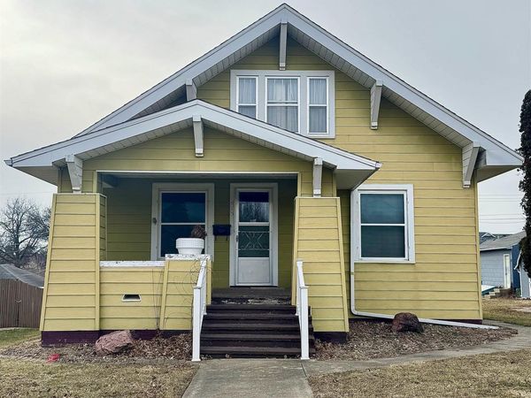 613 Tracy Street, Audubon, IA 50025