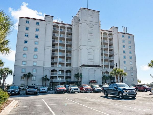 2151 Bridge View Ct., Unit 2705, North Myrtle Beach, SC 29582