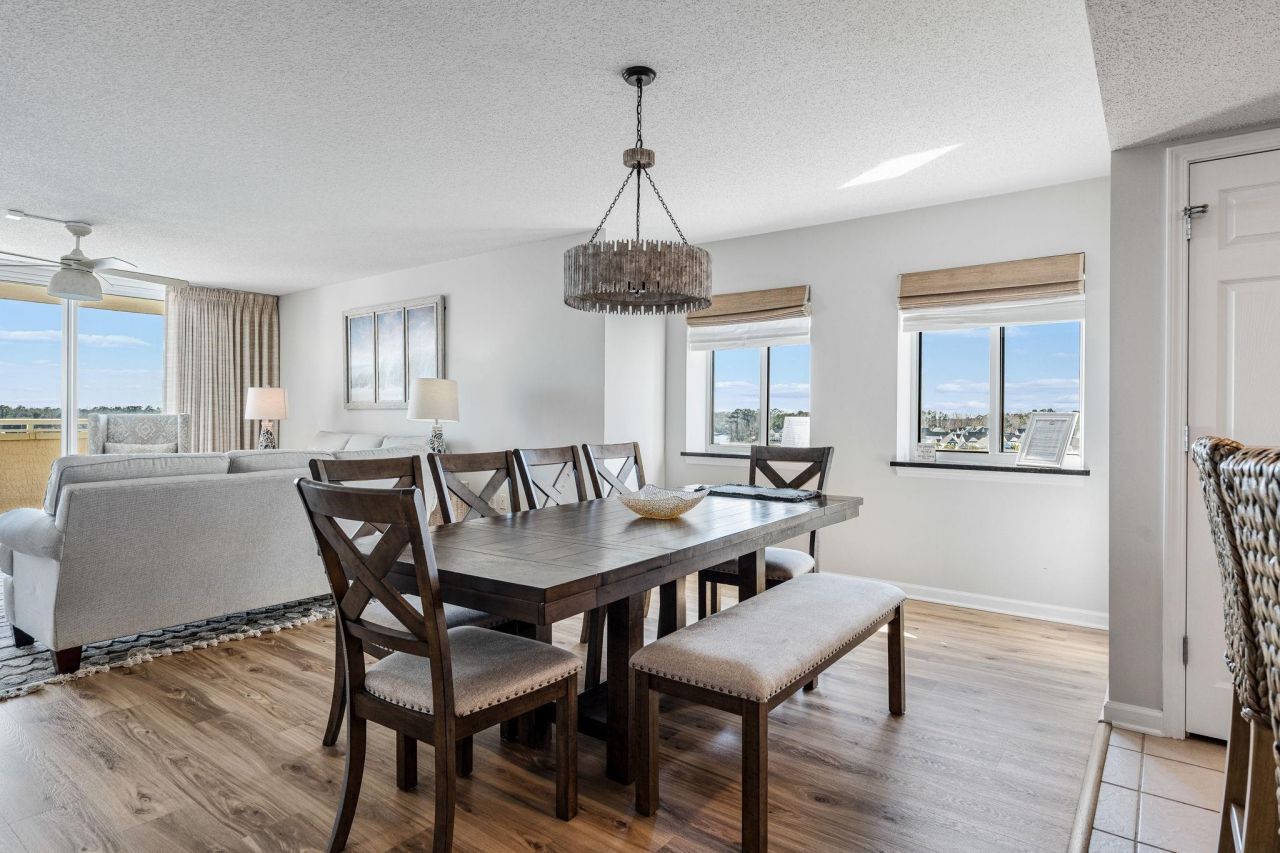 2151 Bridge View Ct. Photo 18