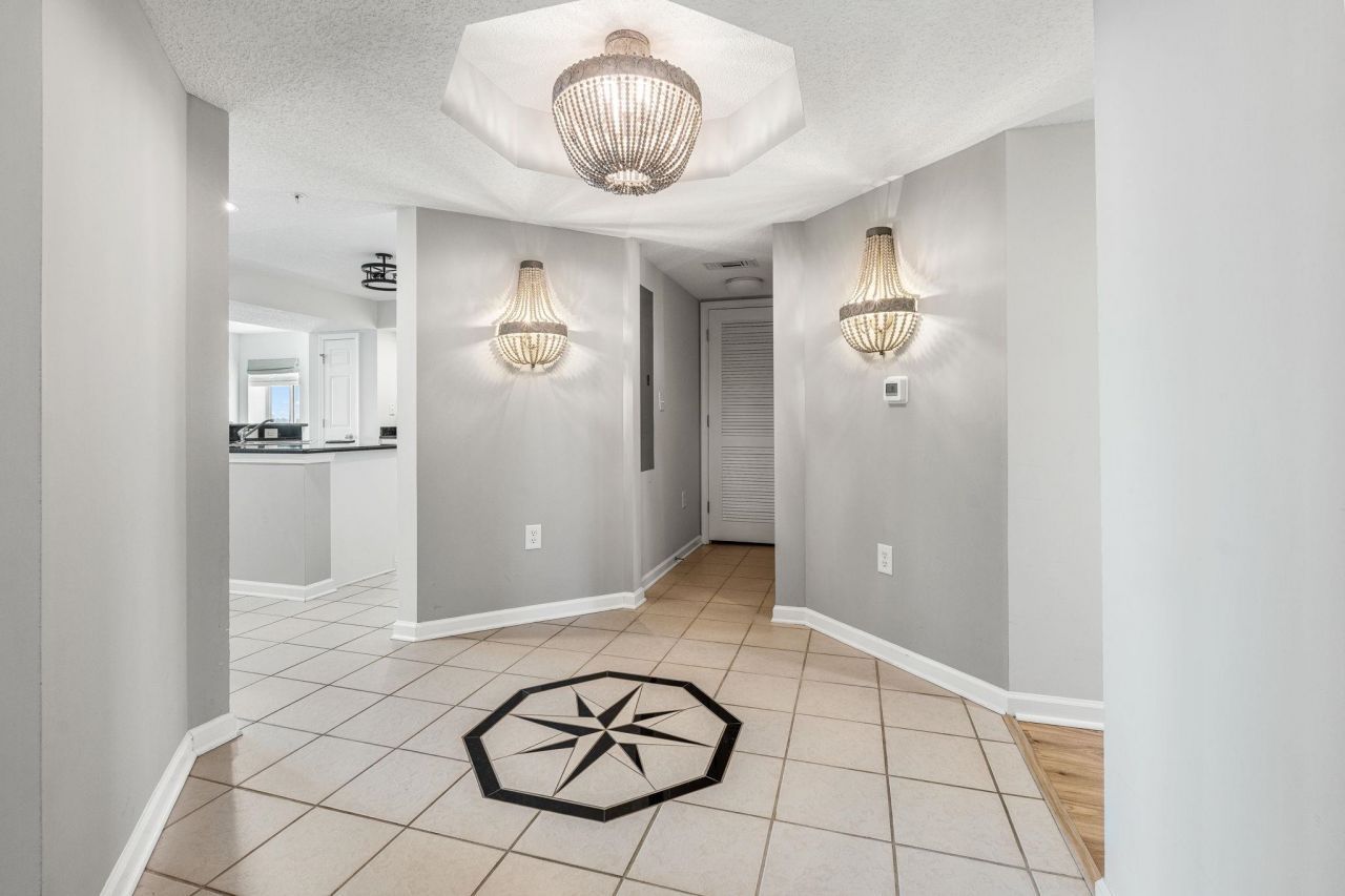 2151 Bridge View Ct. Photo 6