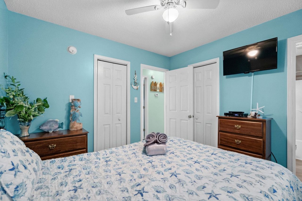 6001-1826 S Kings Hwy. Photo 10