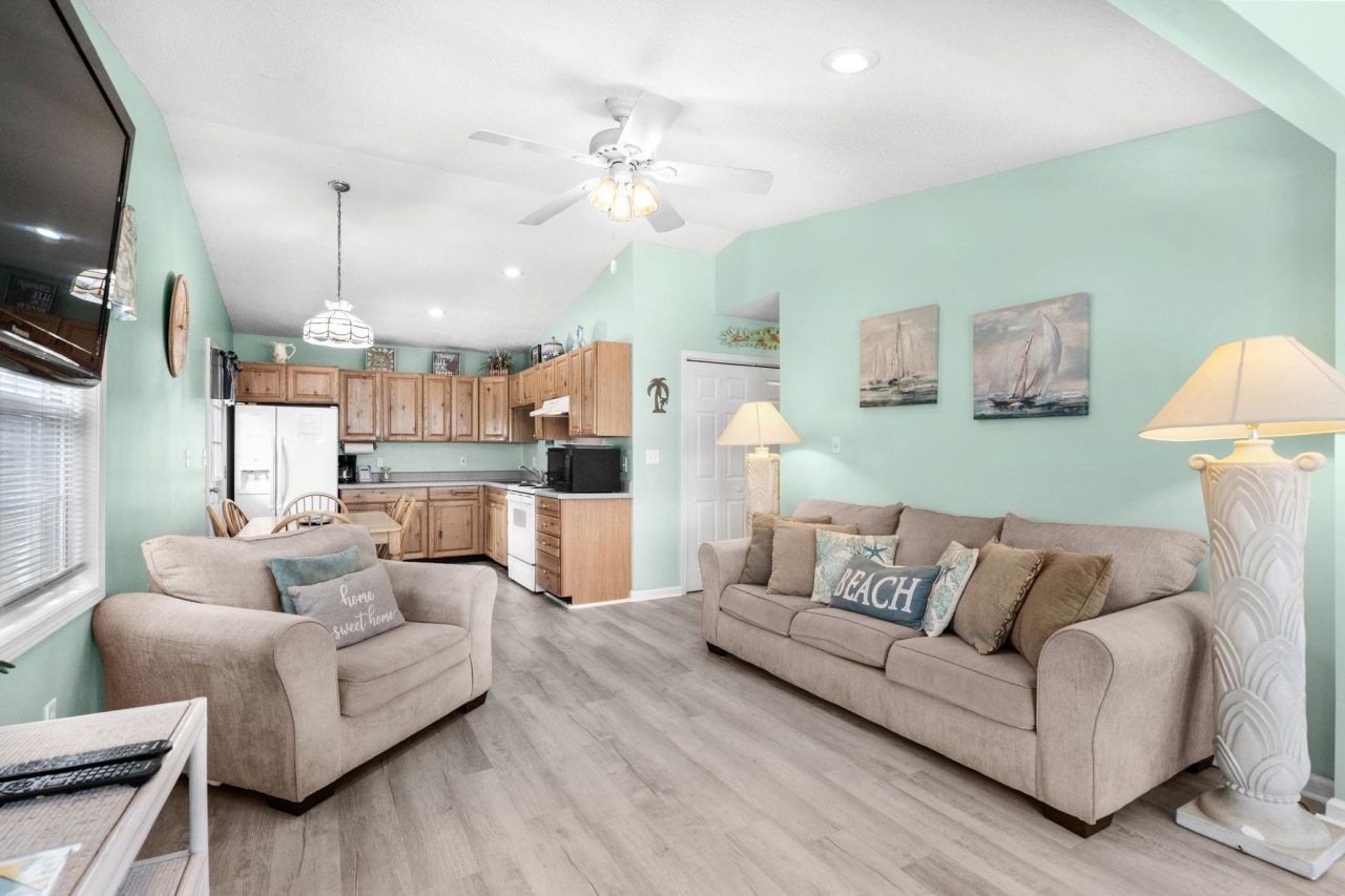 6001-1826 S Kings Hwy. Photo 6