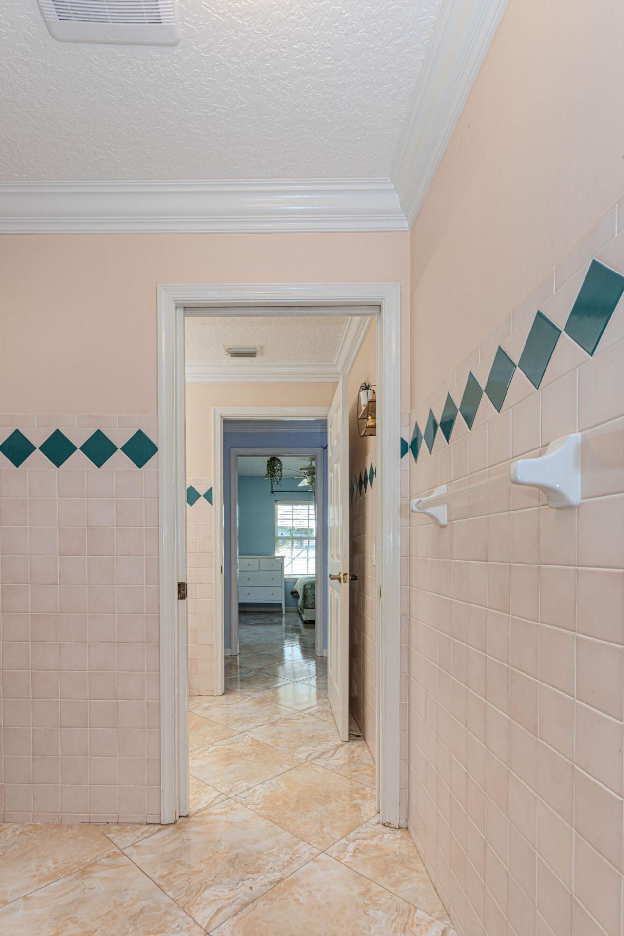 8895 Palomino Drive, Lake Worth, FL 33467 Photo