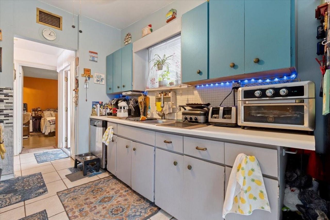 5805 NW 18th Ct, Margate, FL 33063 Photo