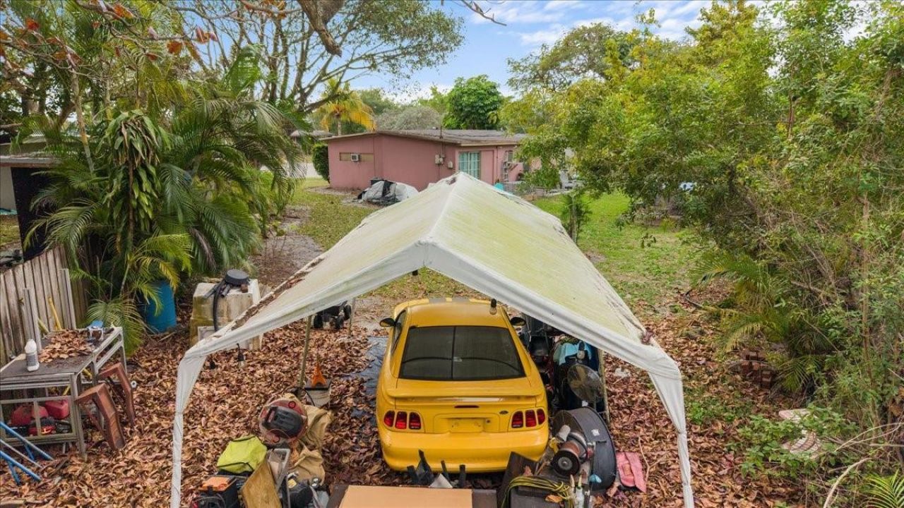 5805 NW 18th Ct, Margate, FL 33063 Photo