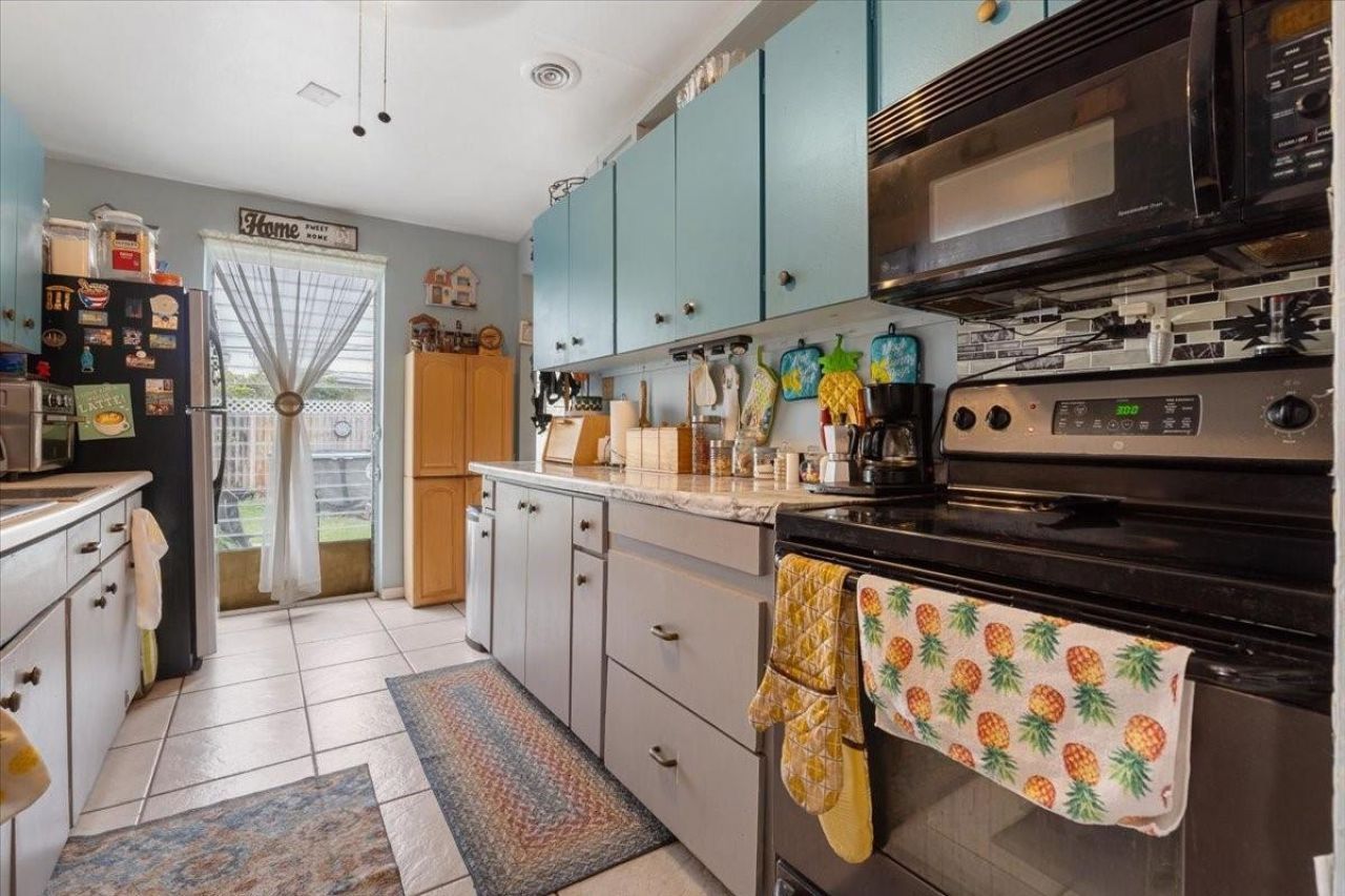 5805 NW 18th Ct, Margate, FL 33063 Photo