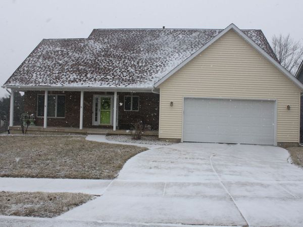 1310 W 51st Street, Davenport, IA 52806