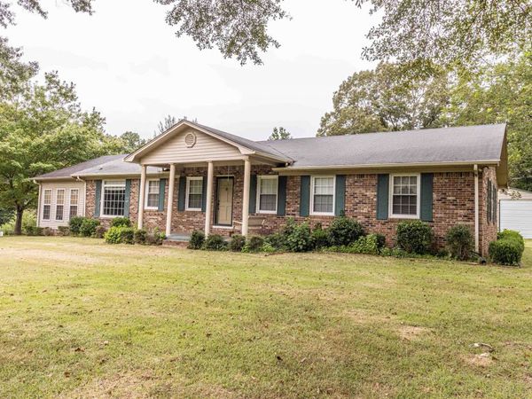 239 OLD NO 5 RD, Selmer, TN 38375