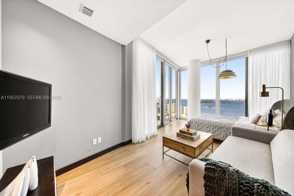 888 Biscayne Blvd, Unit 5508, Miami, FL 33132 Photo