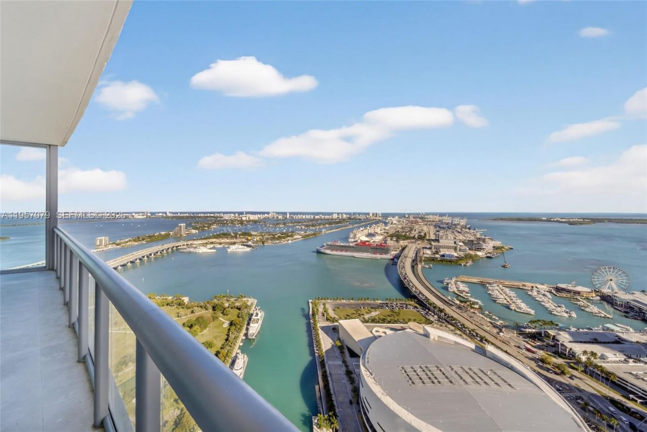 888 Biscayne Blvd, Unit 5508, Miami, FL 33132 Photo
