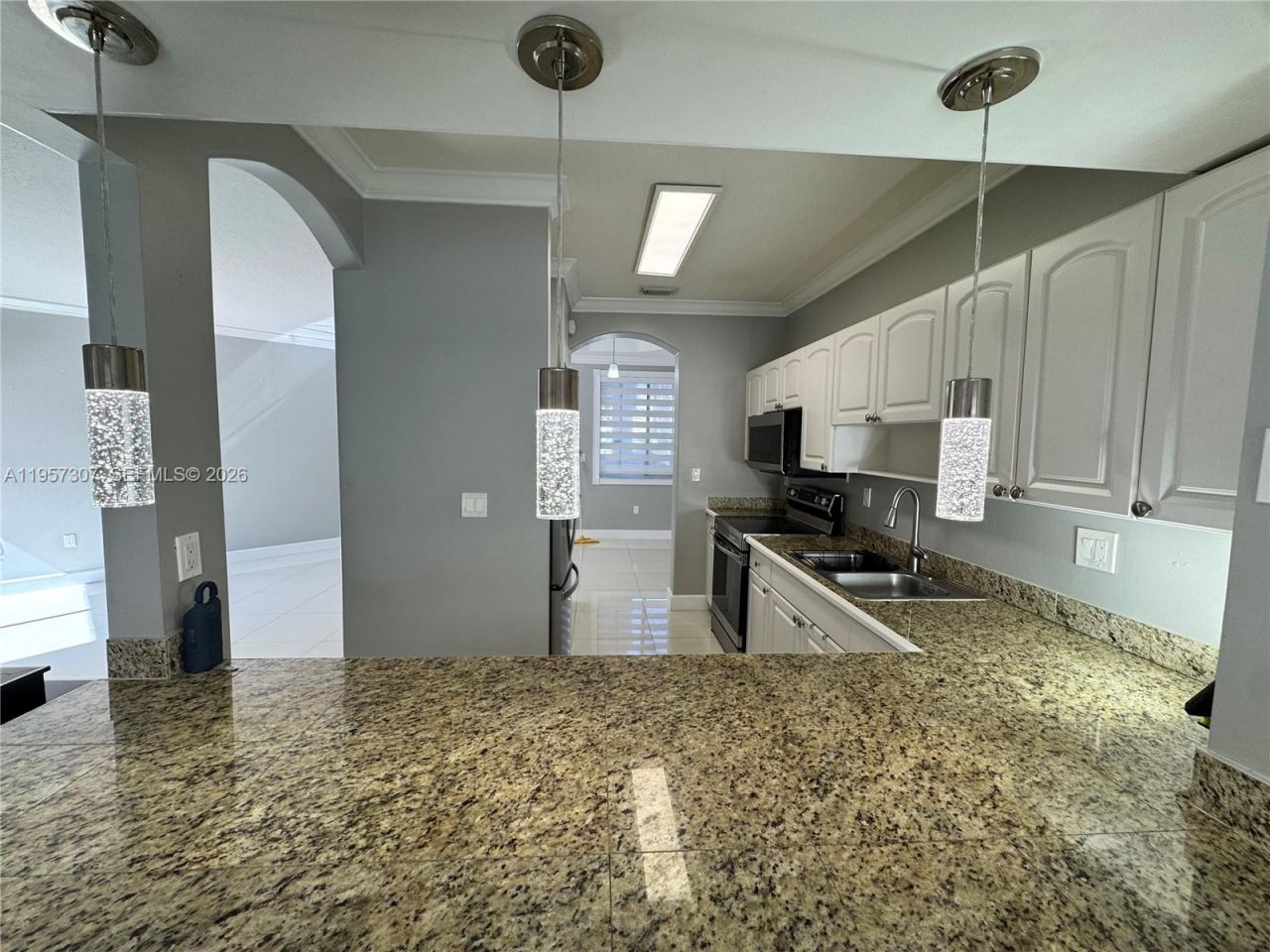 8330 NW 10th St, Unit 10I, Miami, FL 33126 Photo