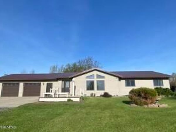 16955 US HIGHWAY 212 HIGHWAY, Clear Lake, SD 57226