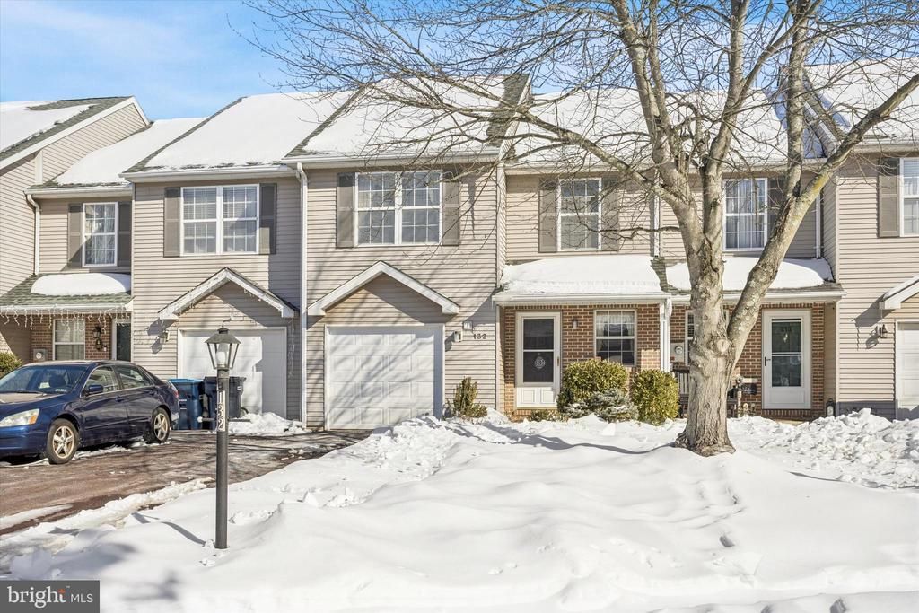 132 Bartlett Court, Telford, PA 18969 Main Photo