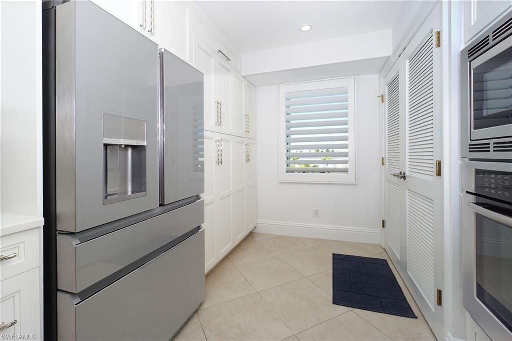 1900 Gulf Shore Blvd N, Unit 303, Naples, FL 34102 Photo