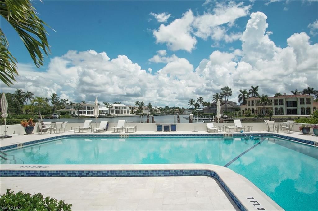 1900 Gulf Shore Blvd N, Unit 303, Naples, FL 34102 Photo