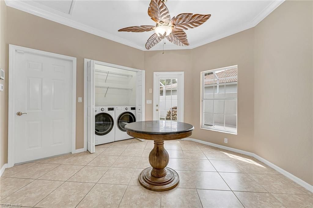 104 Glen Eagle Cir, Naples, FL 34104 Photo