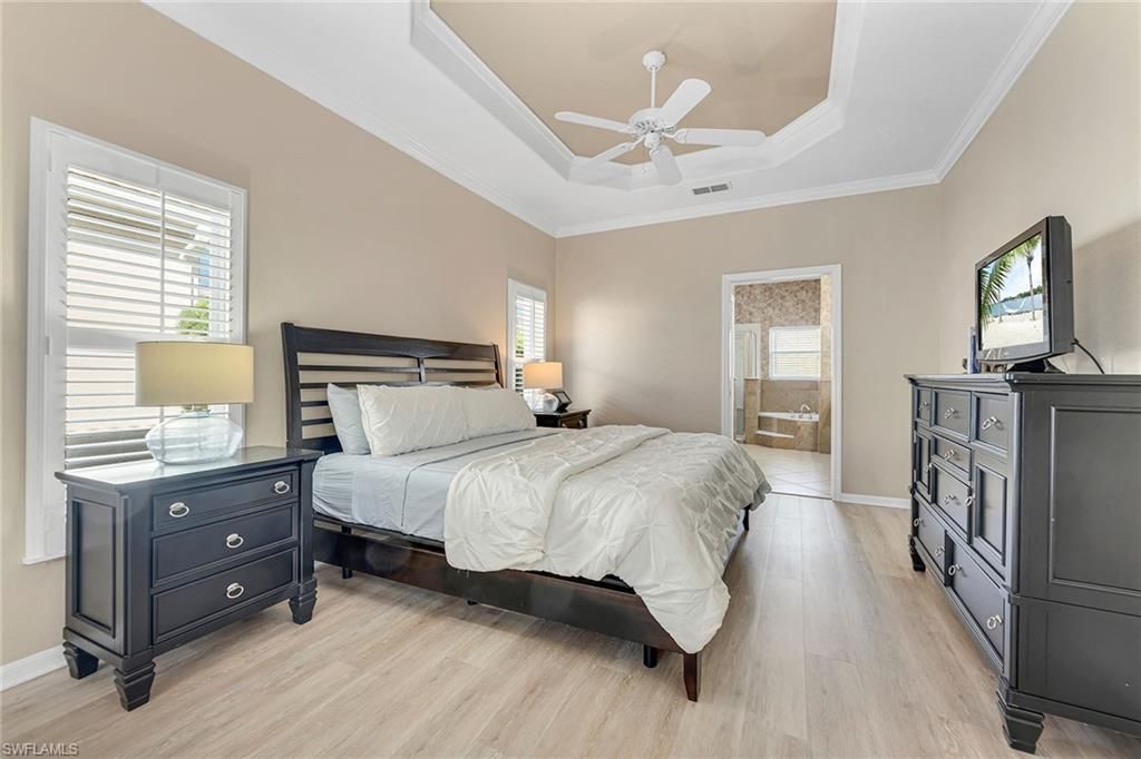 104 Glen Eagle Cir, Naples, FL 34104 Photo