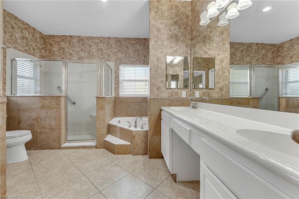 104 Glen Eagle Cir, Naples, FL 34104 Photo