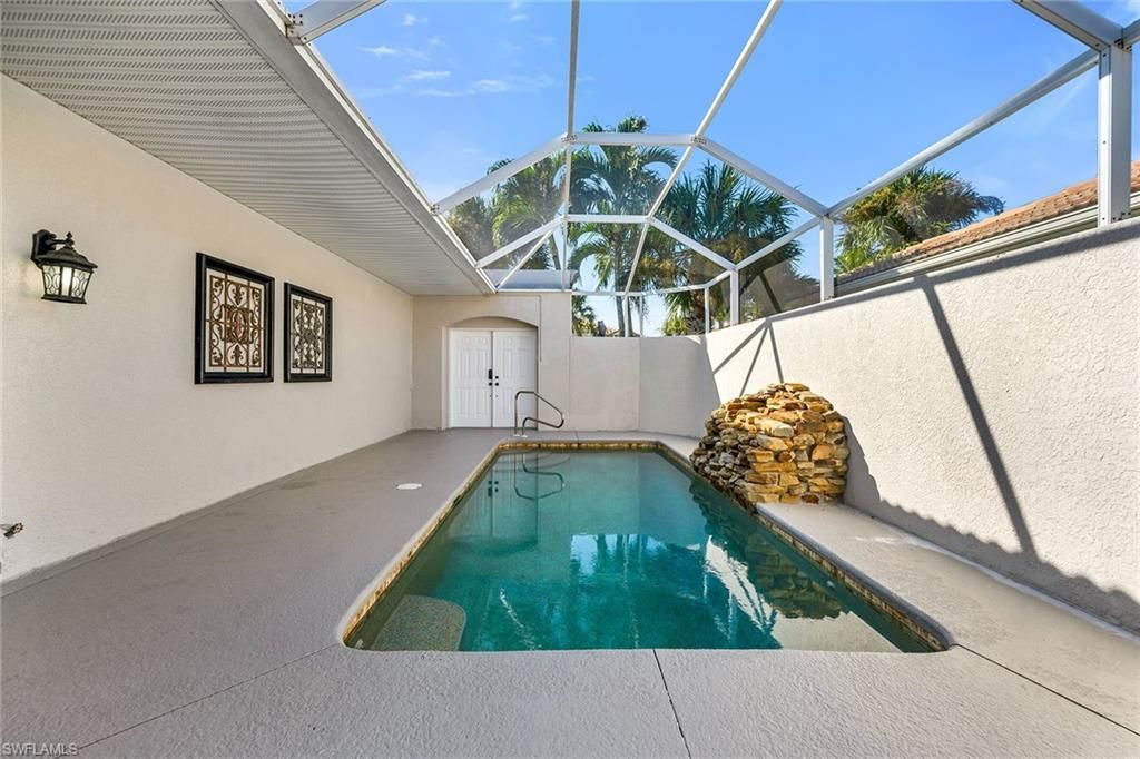 104 Glen Eagle Cir, Naples, FL 34104 Photo