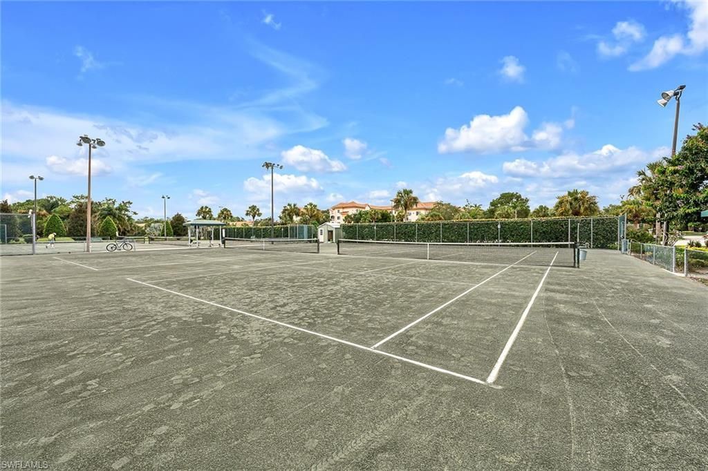 104 Glen Eagle Cir, Naples, FL 34104 Photo