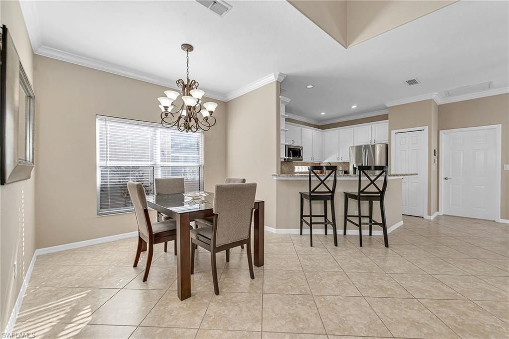 104 Glen Eagle Cir, Naples, FL 34104 Photo