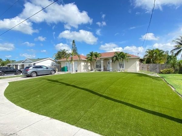 1221 Granada BLVD, NAPLES, FL 34103