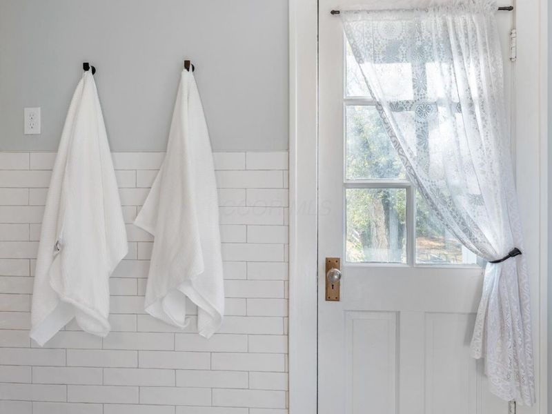 389 Wetmore Road, Columbus, OH 43214 Photo 26