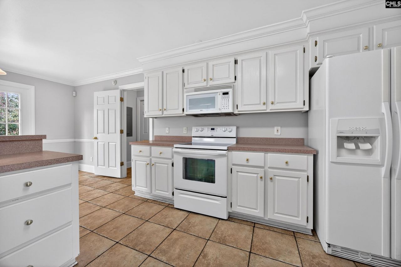 203 Ashley Place Road Photo 10