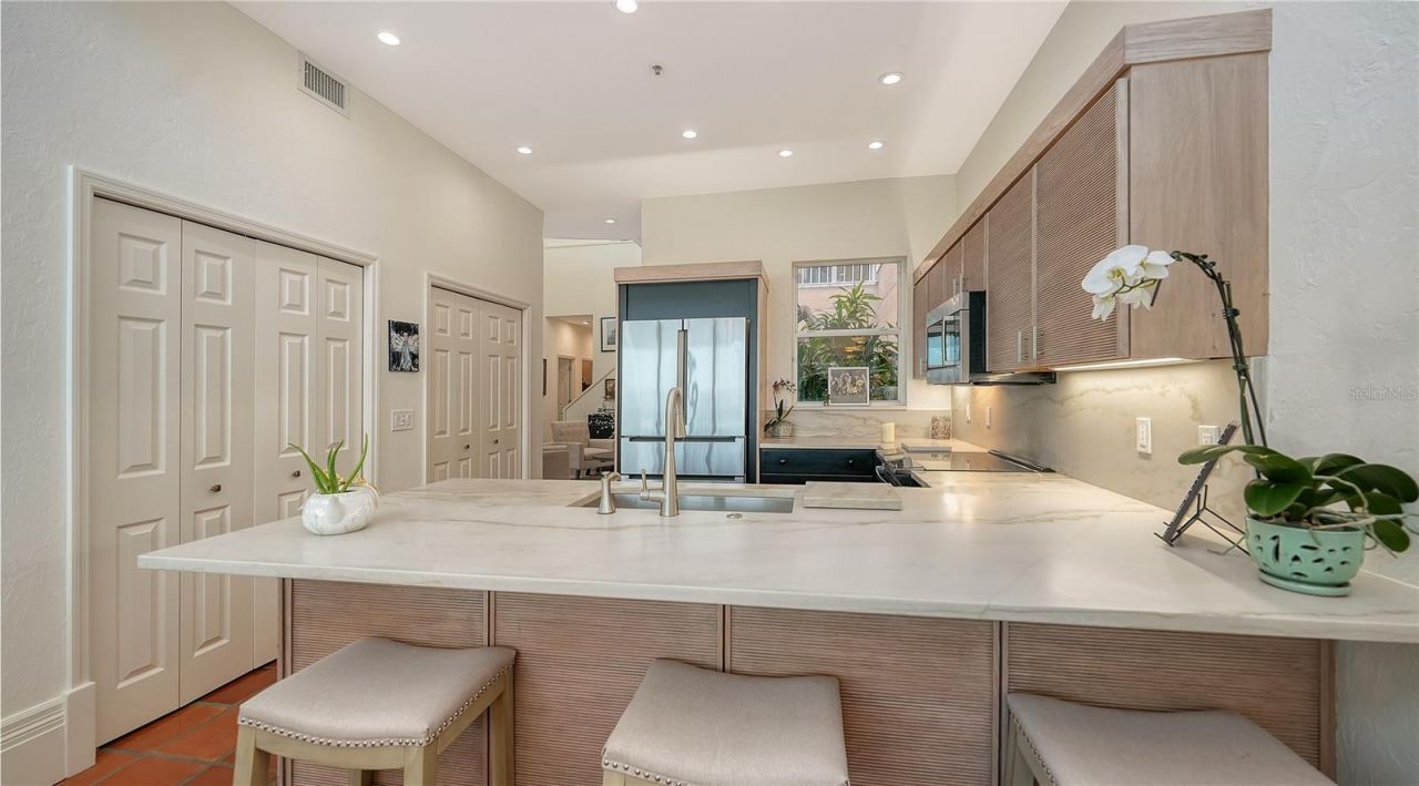 3530 Mistletoe Lane, Longboat Key, FL 34228 Photo