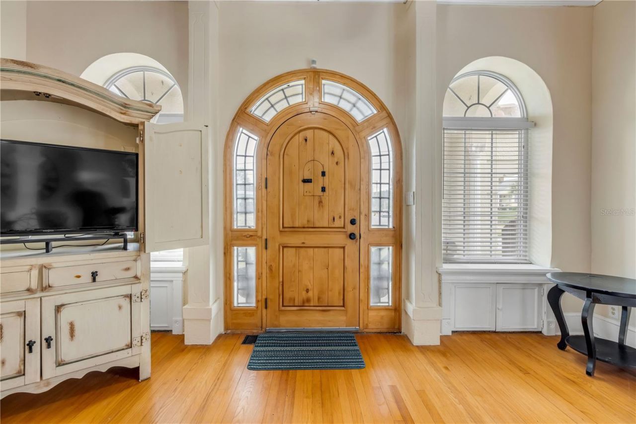 319 Wisteria Road, Daytona Beach, FL 32118 Photo