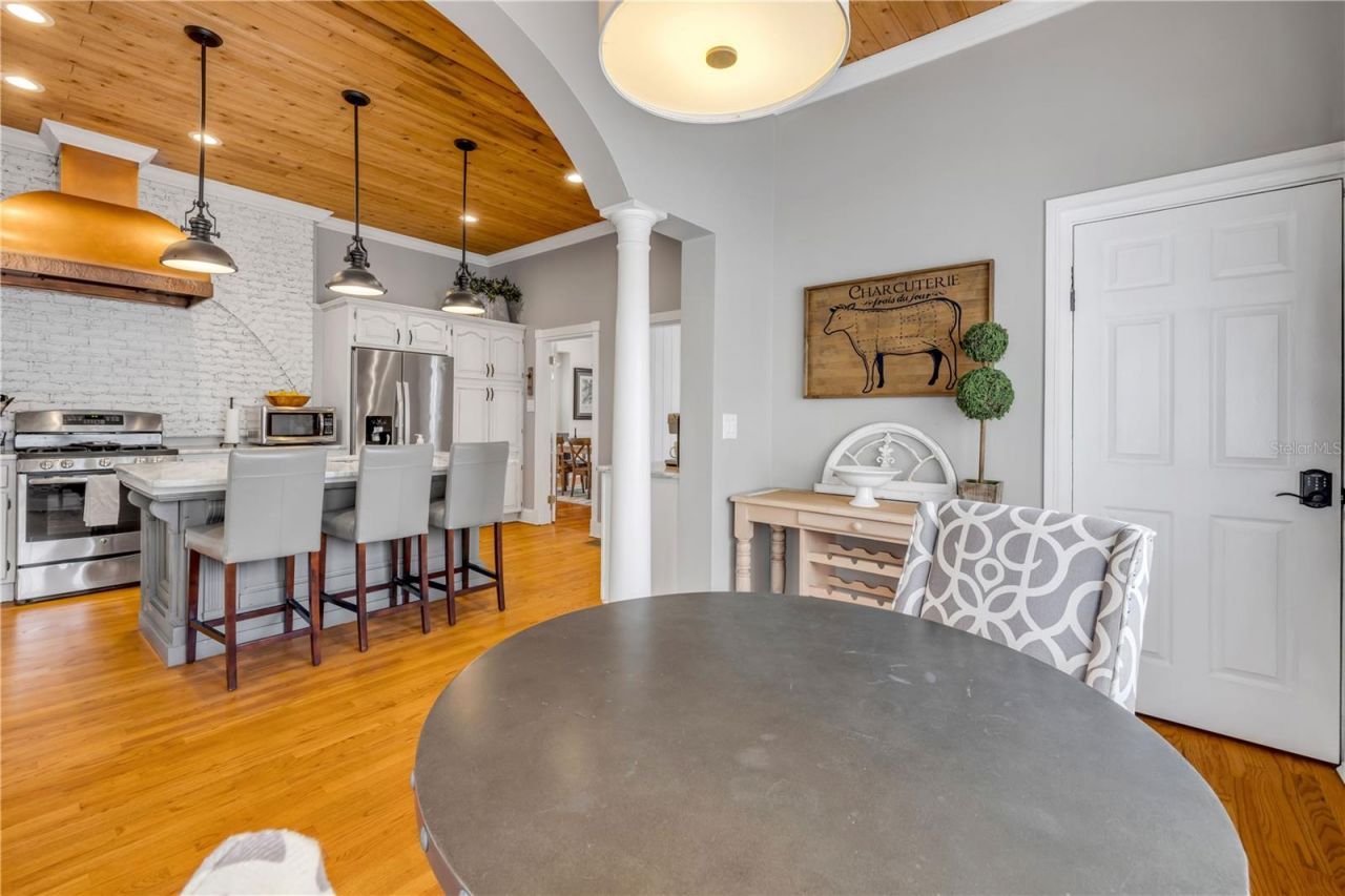 319 Wisteria Road, Daytona Beach, FL 32118 Photo