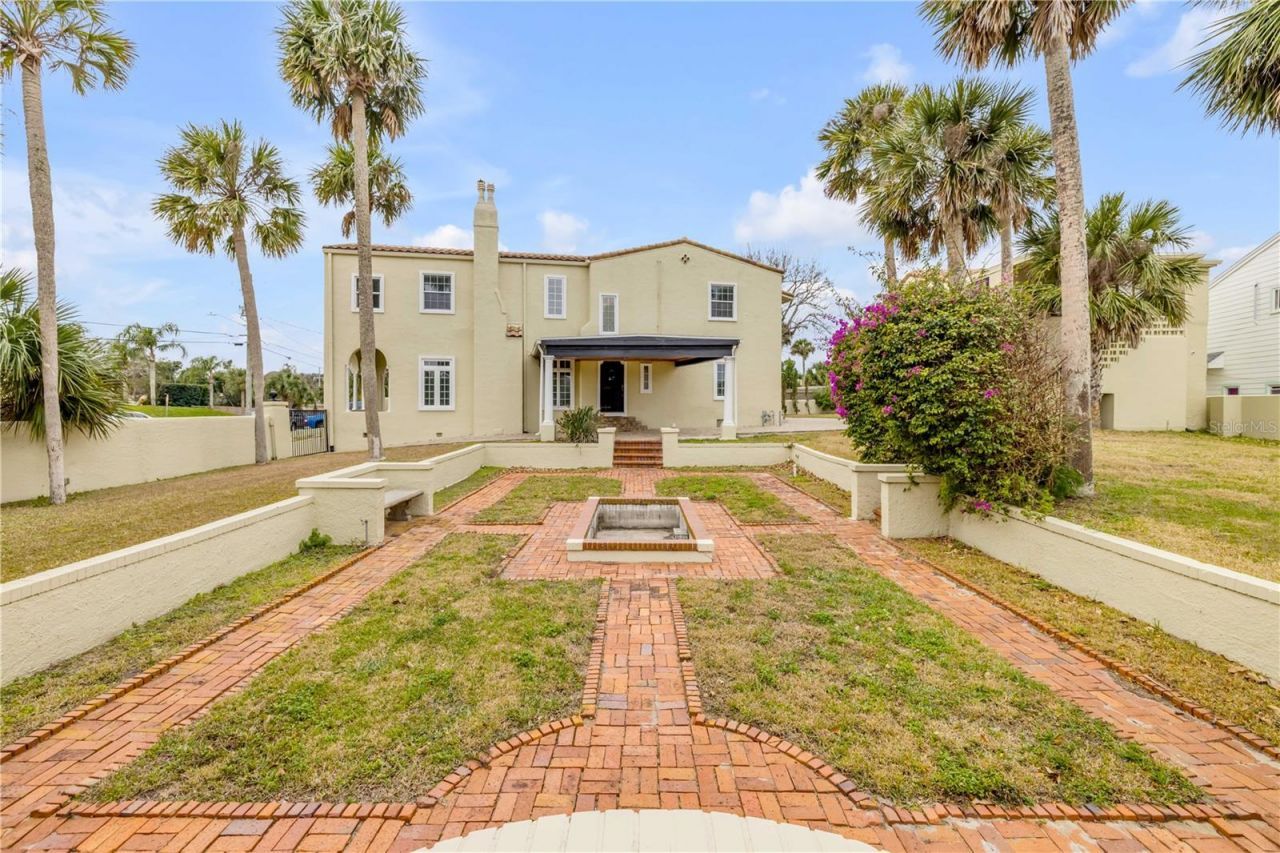 319 Wisteria Road, Daytona Beach, FL 32118 Photo