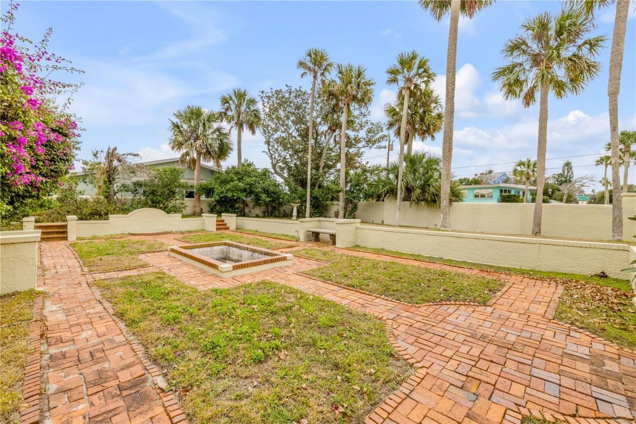 319 Wisteria Road, Daytona Beach, FL 32118 Photo