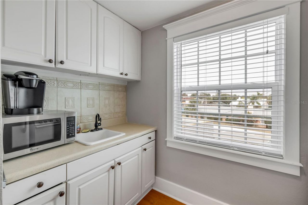 319 Wisteria Road, Daytona Beach, FL 32118 Photo