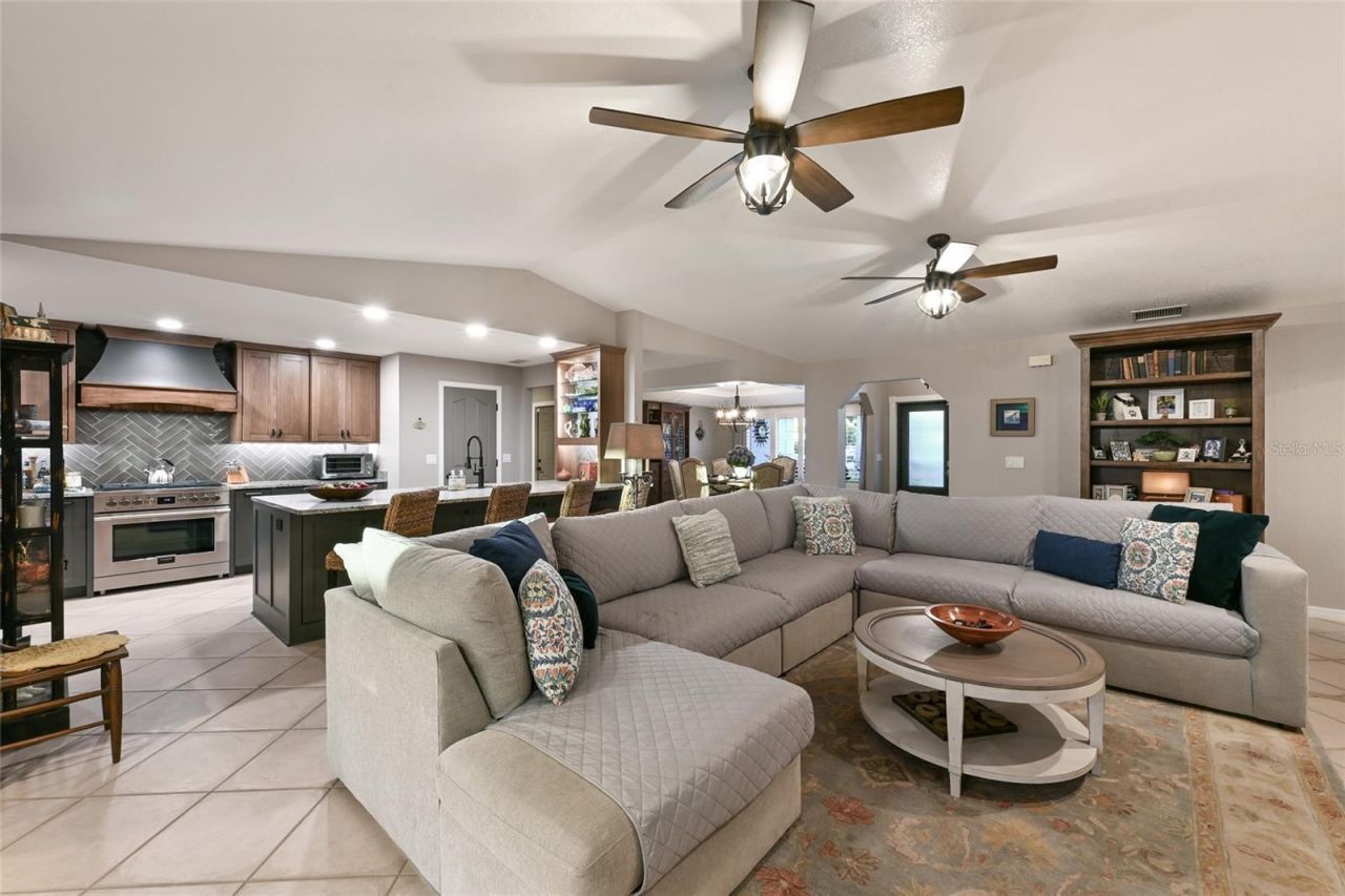 312 64th Street Court Nw, Bradenton, FL 34209 Photo