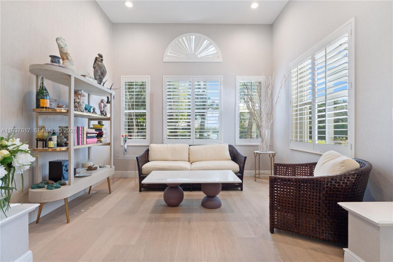 11032 Pine Lodge Trl, Davie, FL 33328 Photo