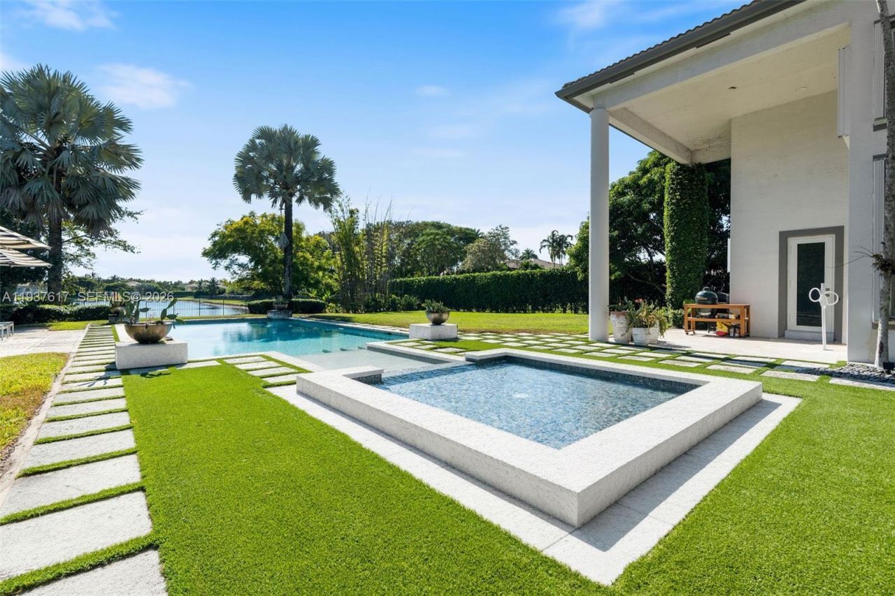 11032 Pine Lodge Trl, Davie, FL 33328 Photo