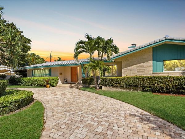 11505 N Bayshore Dr, North Miami, FL 33181