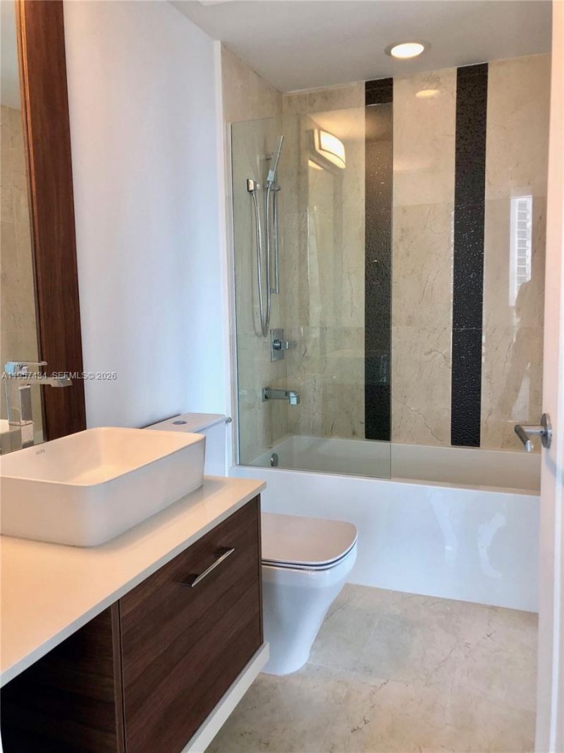 601 NE 27th St , Unit 801, Miami, FL 33137 Photo