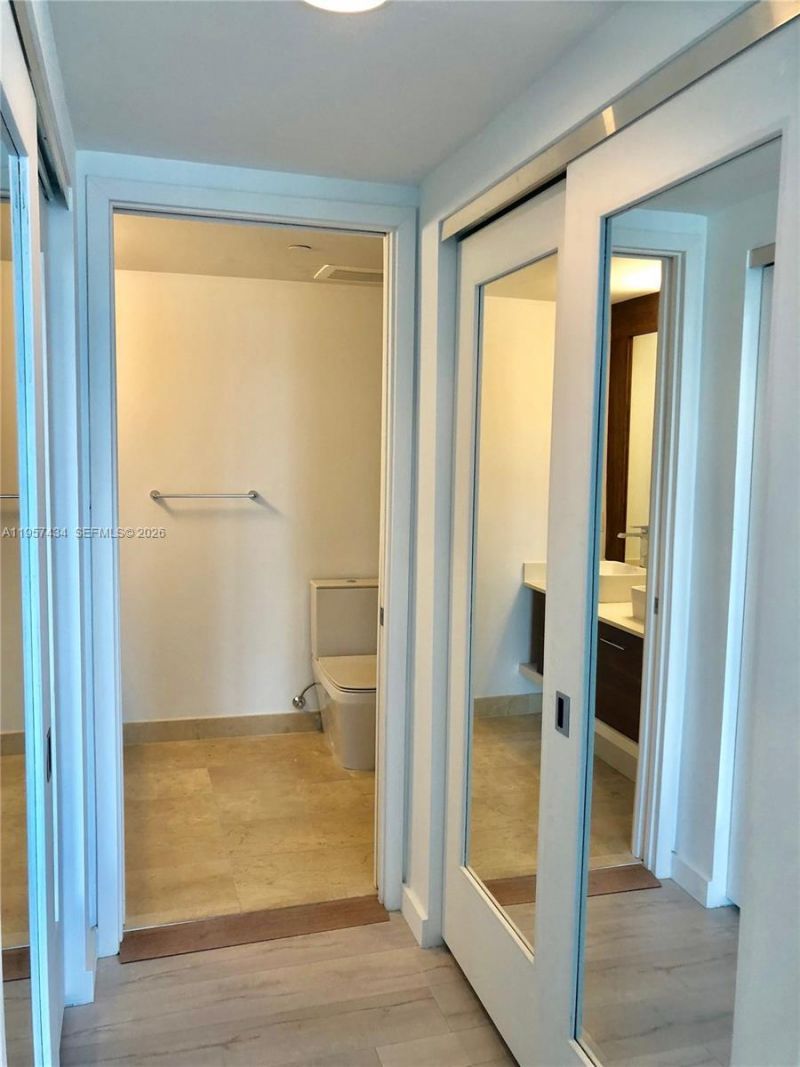 601 NE 27th St , Unit 801, Miami, FL 33137 Photo