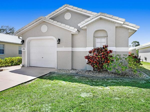 1180 Goldenrod Circle NE, Palm Bay, FL 32905