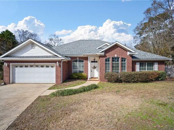 10164 Waterford Way, Mobile, AL 36695