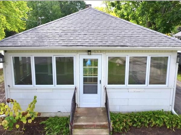 1513 Skinner DRIVE, Twin Lakes, WI 53181