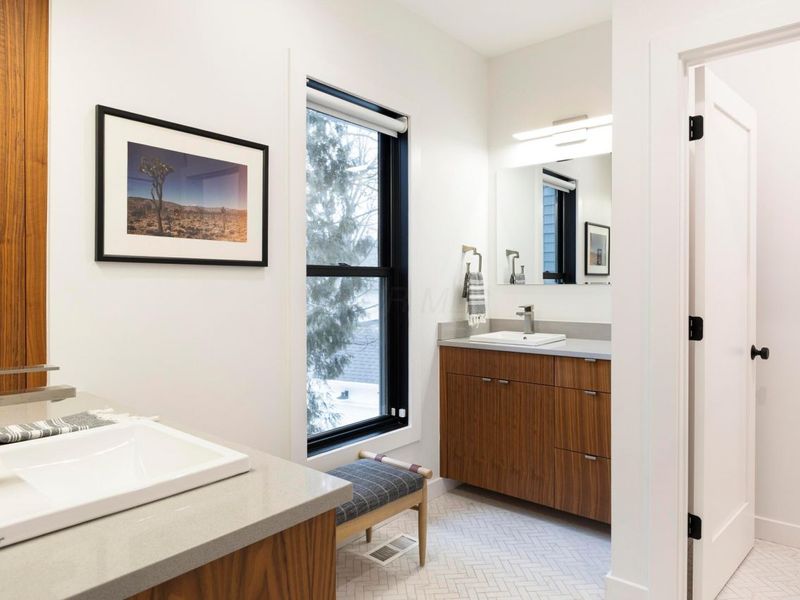 442 E Broadway, Granville, OH 43023 Photo 29