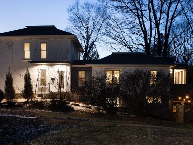 442 E Broadway, Granville, OH 43023 Photo 3