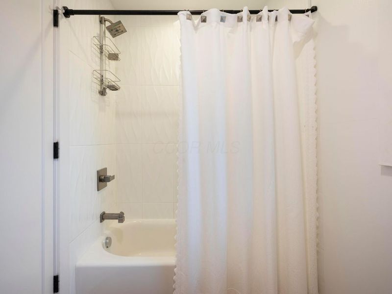 442 E Broadway, Granville, OH 43023 Photo 41